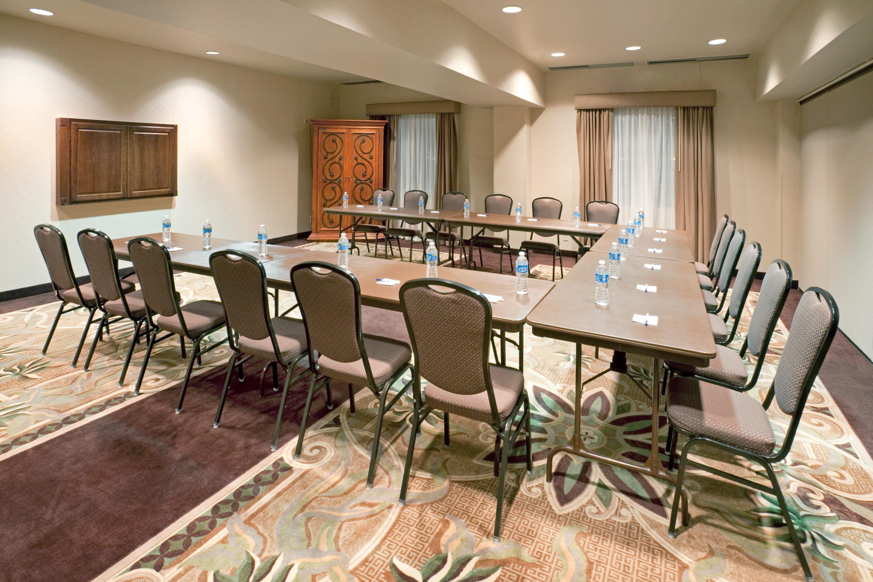 Holiday Inn Express Hotel & Suites Eagle Pass By Ihg Business bilde