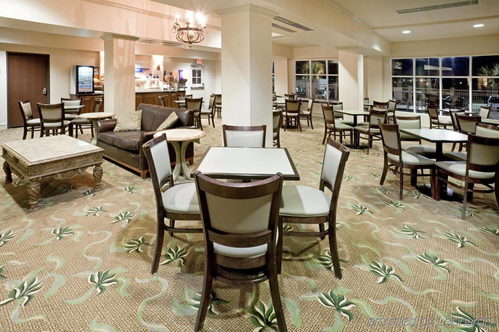 Holiday Inn Express Hotel & Suites Eagle Pass By Ihg Restaurant bilde